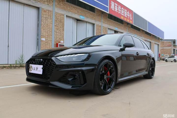 奥迪 RS 4 RS4 Avant 燃擎版