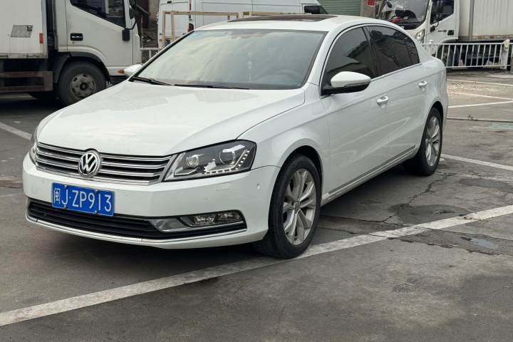 大众 迈腾 2.0TSI 尊贵型