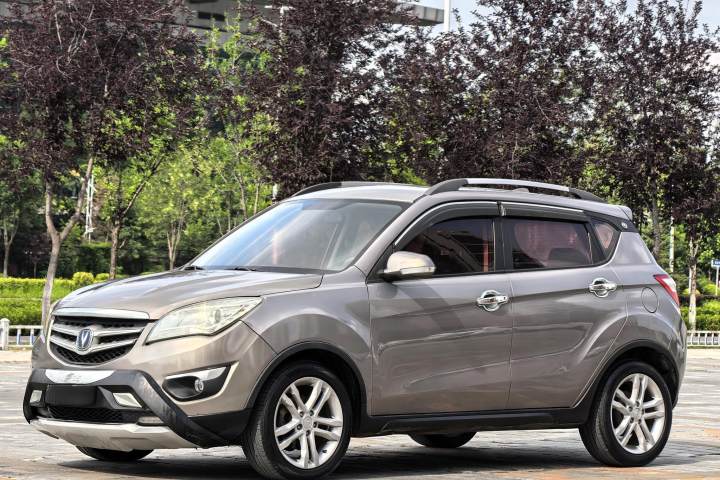 长安 CS35 1.6L 手动豪华型 国IV