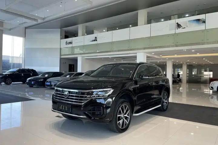 大众 途锐 3.0TSI 锐享版 国VI