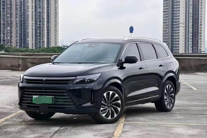 鸿蒙智行 问界M7 1.5T 后驱Plus版 5座