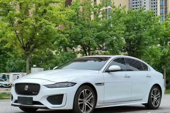 捷豹 XEL 2.0T 250PS R-DYNAMIC S进取运动版