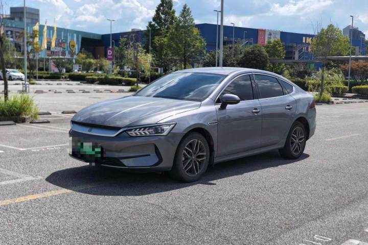 比亚迪 秦PLUS 荣耀版 EV 510KM卓越型