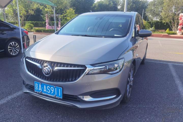 别克 GL6 2018款 18T 6座尊贵型