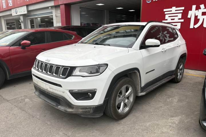 Jeep 指南者 200T 自动家享版