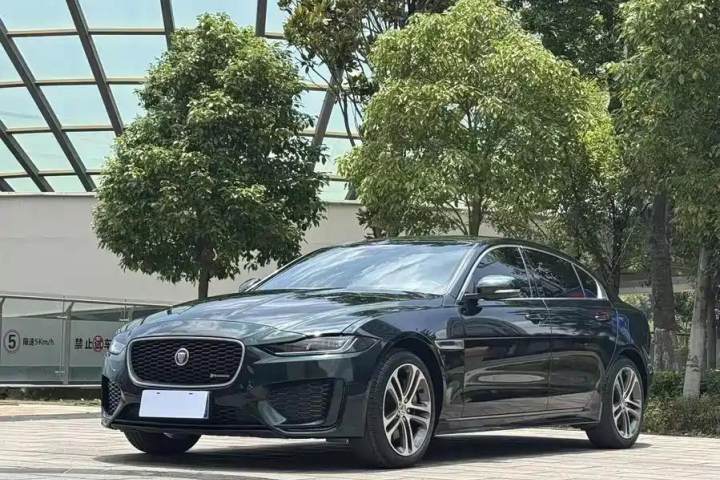 捷豹 XEL 2.0T 250PS R-DYNAMIC S进取运动版
