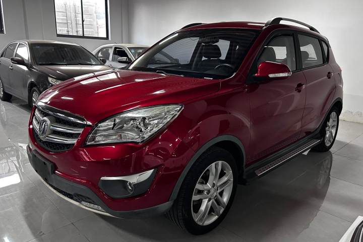 长安 CS35 1.6L 手动豪华型 国IV