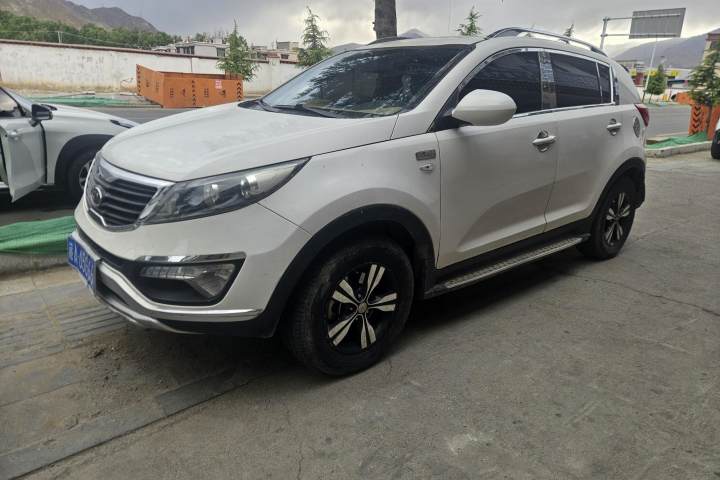 起亚 智跑 2.0L 自动两驱版GL