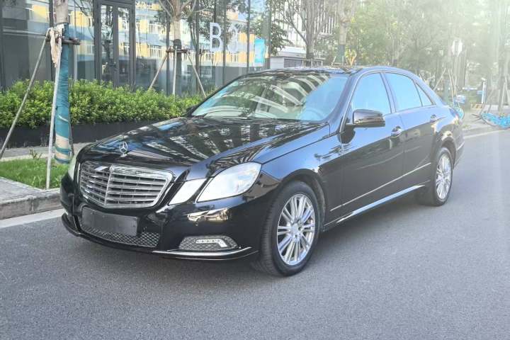 奔驰 E级 E 300 L 时尚型