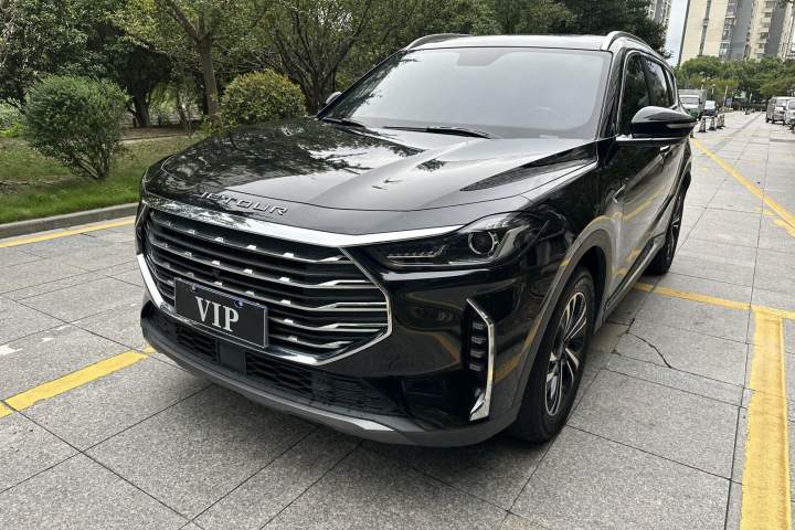 捷途 X70 PLUS 1.6T DCT辰 5座