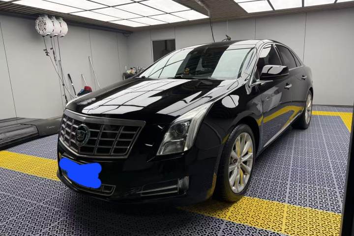 凯迪拉克 XTS 28T 铂金版
