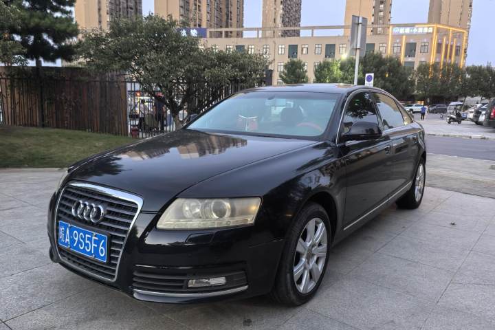奥迪 A6L 2.4L 技术型