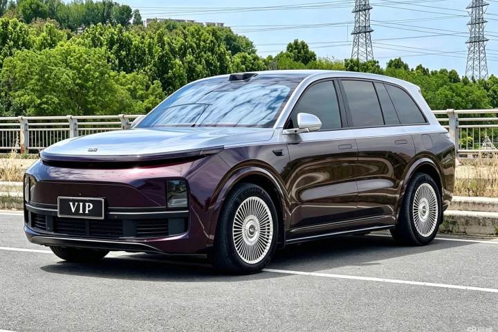 理想汽车 理想L8 2023款 Max