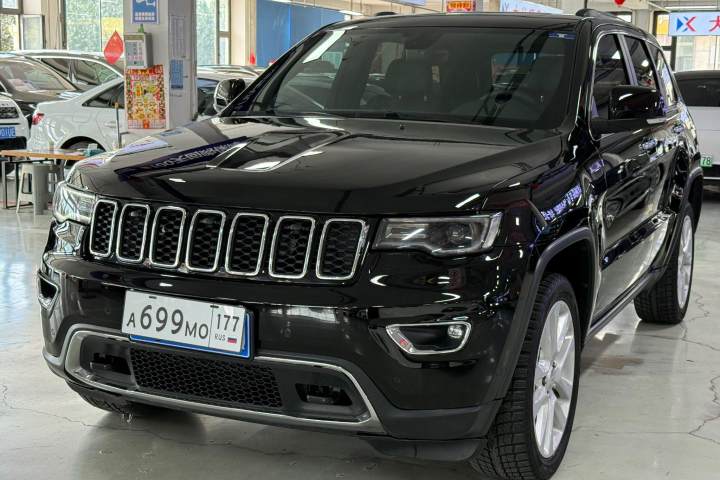 Jeep 大切诺基(进口) 3.0L 专业版