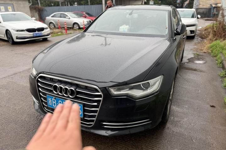 奥迪 A6L 2012款 30 FSI 技术型
