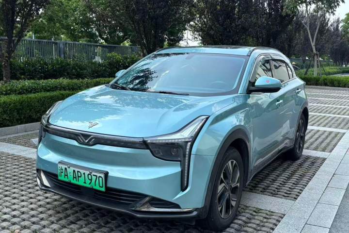 哪吒汽车 哪吒U 哪吒U-Ⅱ 610 三元锂