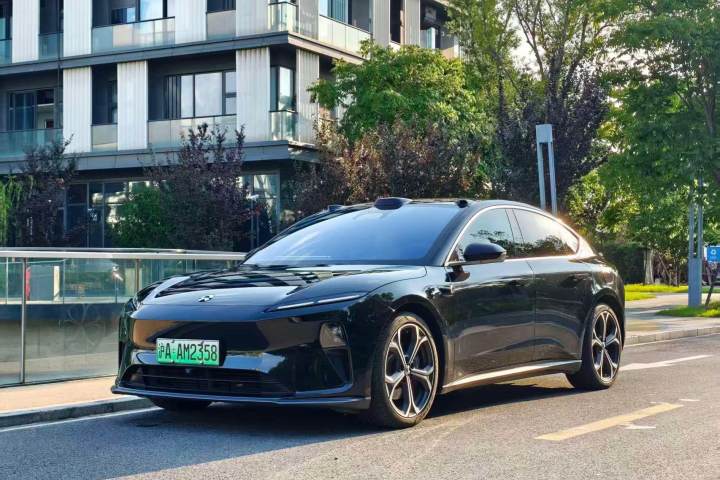 蔚来 ET5 75kWh