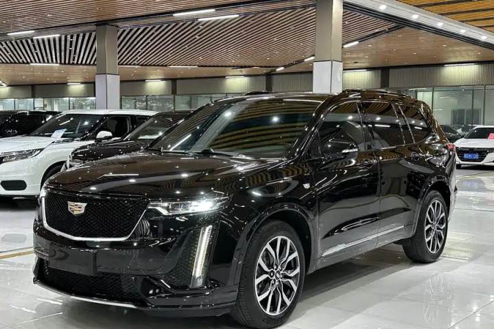 凯迪拉克 XT6 改款 2.0T 六座四驱尊贵型