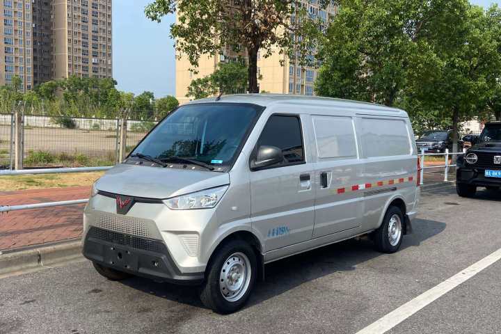 五菱汽车 五菱EV50 厢式物流车力神41.6kWh柳机电控