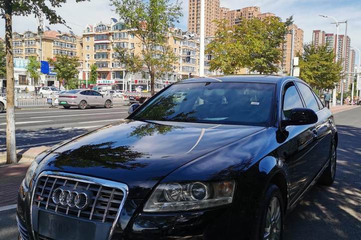 奥迪 A6L 2.4L 舒适型