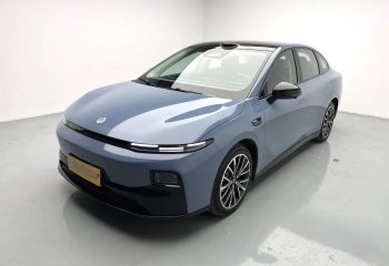 零跑汽车 零跑B01 2025款 550激光雷达版