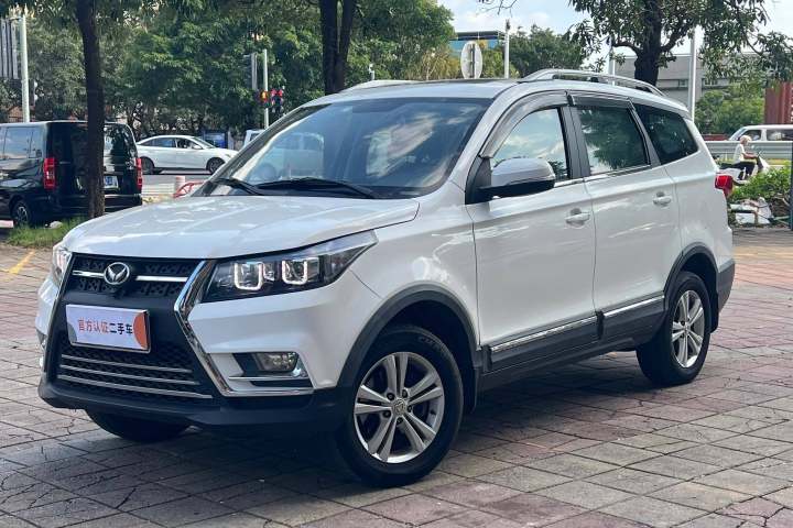 北汽幻速 S3 1.5L 手动豪华型