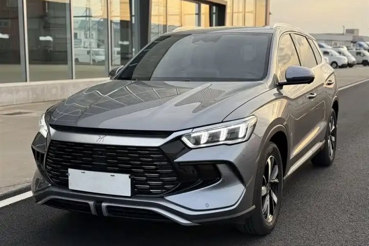 比亚迪 宋Pro新能源 荣耀版 DM-i 110KM超越型