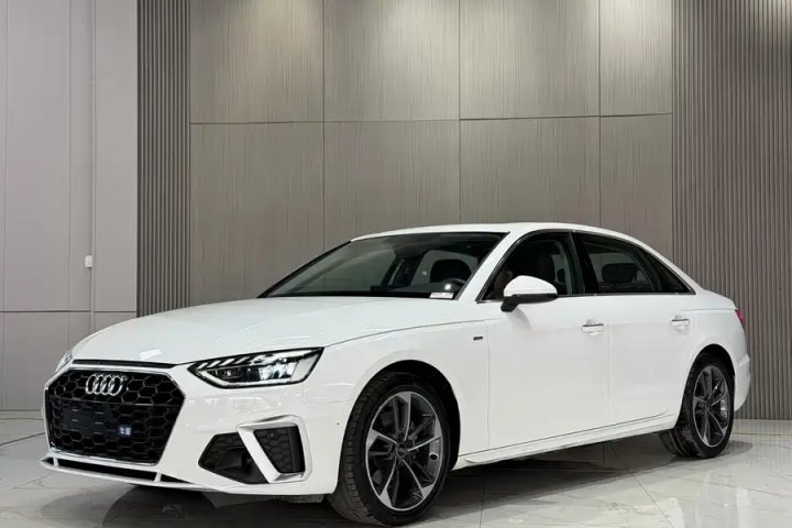 奥迪 A4L 2020款 40 TFSI 豪华动感型