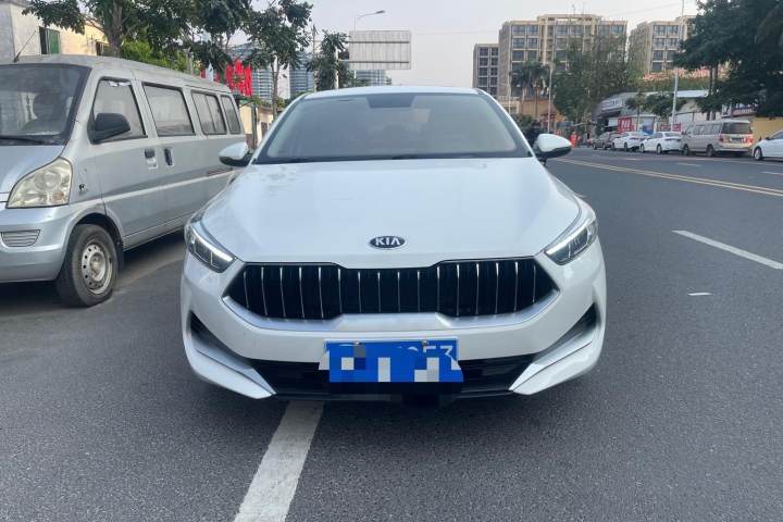 起亚 K3 2021款 1.5L CVT时尚版