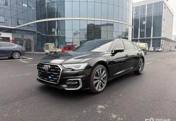 奥迪 A6L 2024款 45 TFSI quattro 臻选动感型