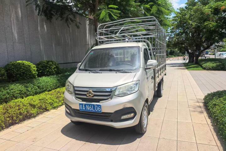 长安跨越 新豹T3 1.6L标准版单排仓栅3050mm货箱DAM16KR