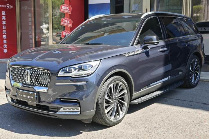 林肯 飞行家 3.0T V6 四驱行政版