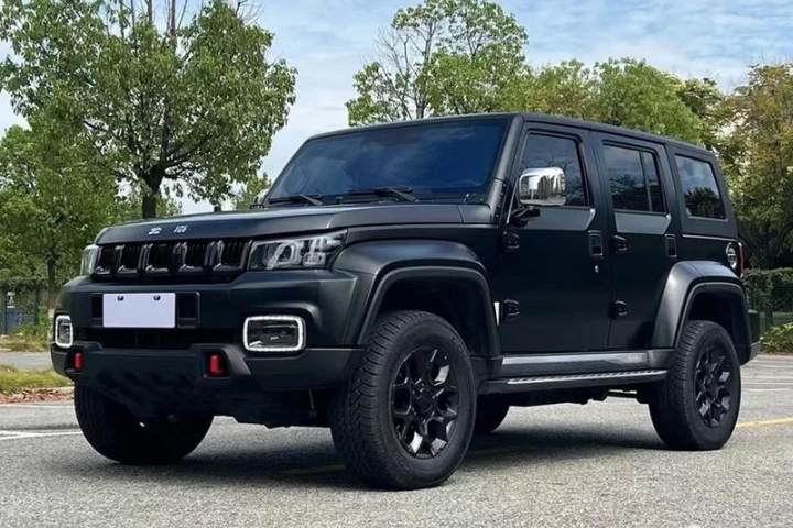 北京越野 BJ40 2021款 2.0D 自动四驱刀锋英雄版侠客型