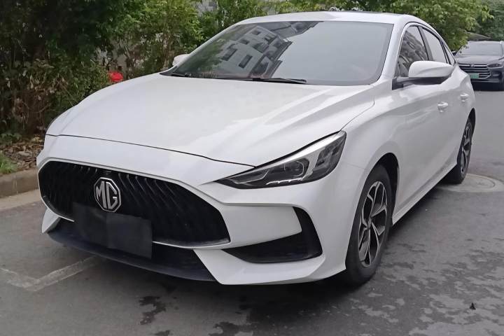 名爵 MG5 180DVVT CVT青春风尚版