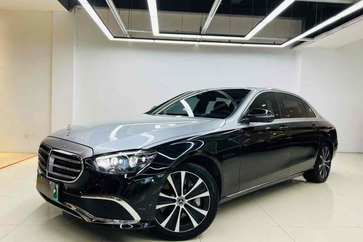 奔驰 E级新能源 2022款 改款 E 350 e L 插电式混合动力轿车