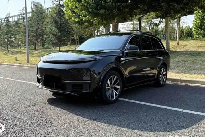 理想汽车 理想L8 Pro