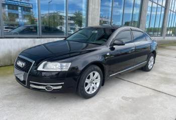 奥迪 A6L 2.4L 技术型