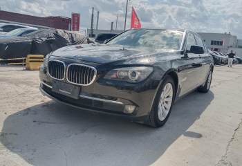 宝马 7系 740Li 施坦威限量版