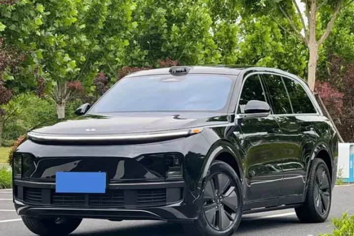理想汽车 理想L8 Pro