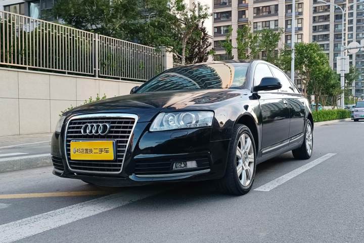 奥迪 A6L 2.4L 豪华型