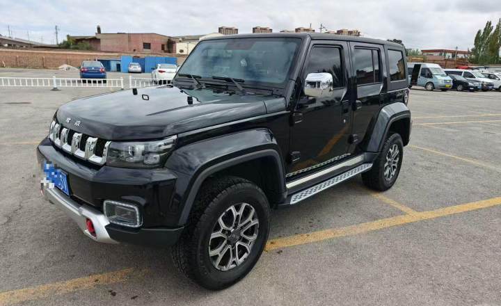 北京越野 BJ40 2024款 2.0T 城市猎人荣耀版