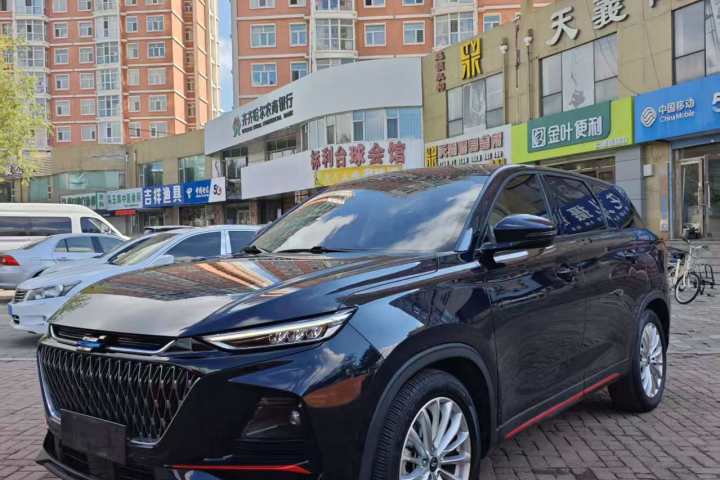 长安欧尚 X7 PLUS 畅享版 1.5T自动智享型
