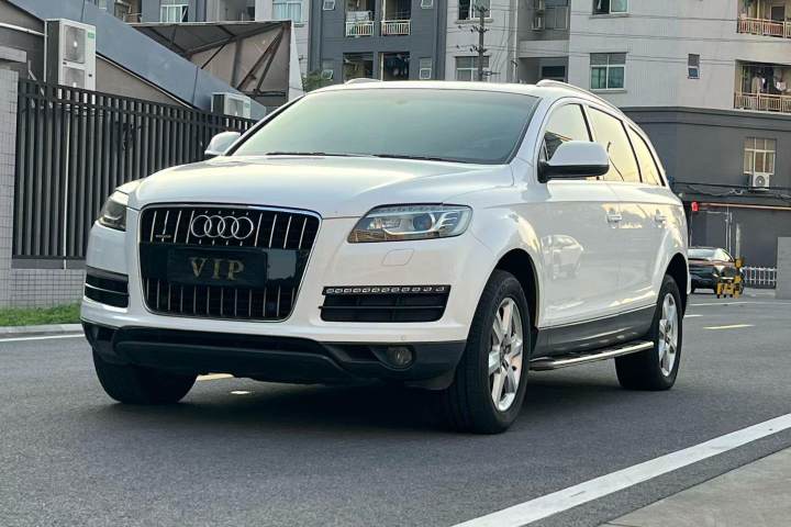 奥迪 Q7 3.6 FSI quattro 技术型
