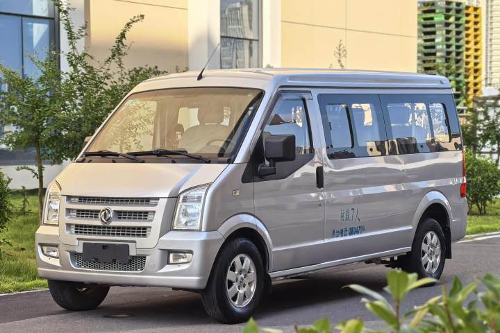 东风小康 C37 1.5L舒适型DK15