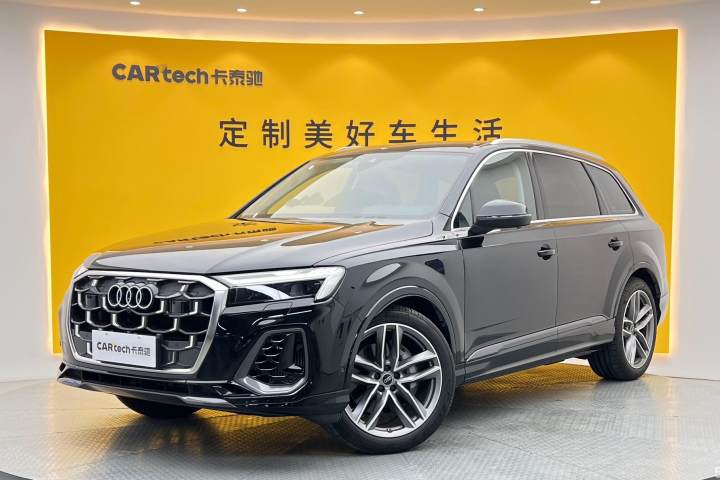 奥迪 Q7 2024款 55 TFSI quattro S line运动型