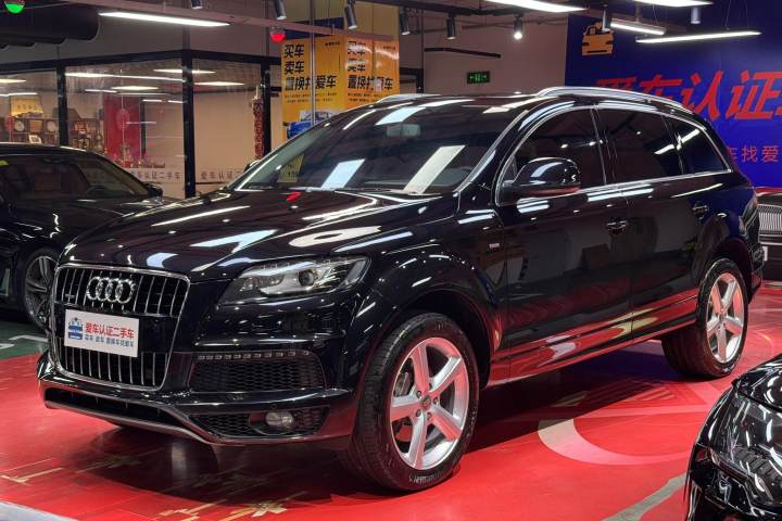 奥迪 Q7 2014款 35 TFSI 运动型