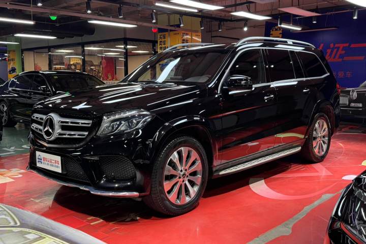 奔驰 GLS 2016款 GLS 400 4MATIC动感型