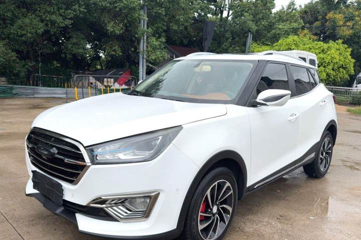众泰 T300 1.5T CVT旗舰型