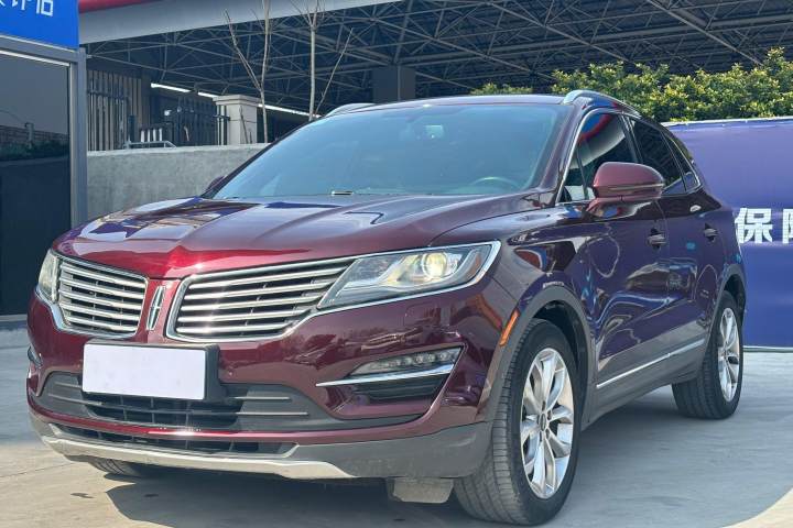 林肯 MKC 2.0T 两驱尊雅版