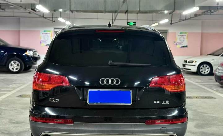 奥迪 Q7 2010款 3.6 FSI quattro 豪华型